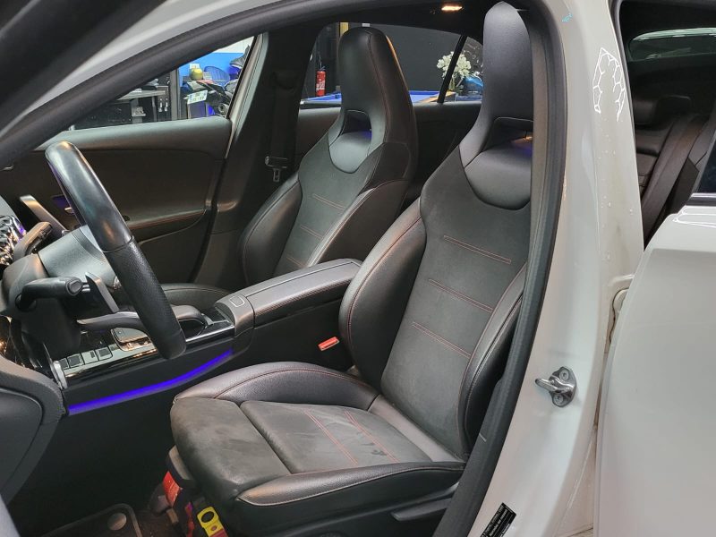 MERCEDES-BENZ CLASSE A 180d 116cv AMG Line Boîte Auto 7G-DCT