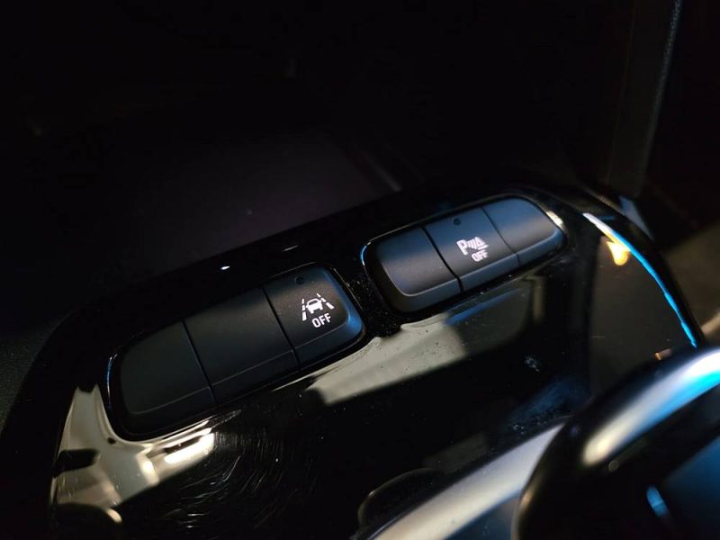 OPEL CORSA-e 50 Kwh GS LINE 136 CV / VIRTUAL COCKPIT + CAMERA + CARPLAY /