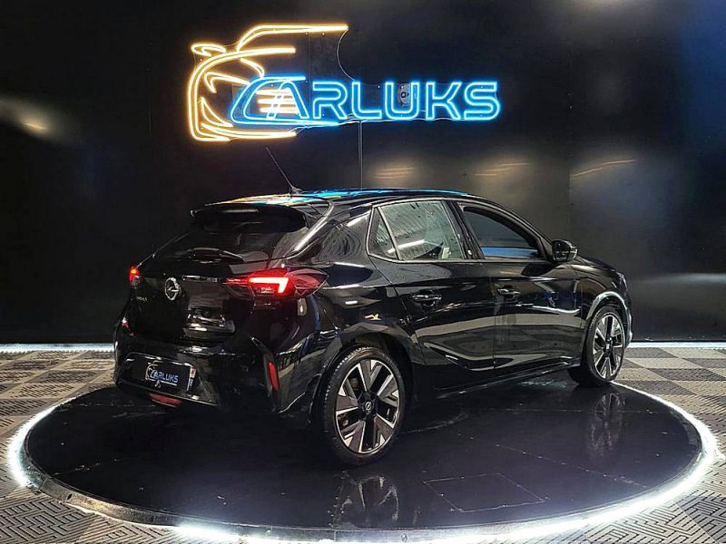 OPEL CORSA-e 50 Kwh GS LINE 136 CV / VIRTUAL COCKPIT + CAMERA + CARPLAY /