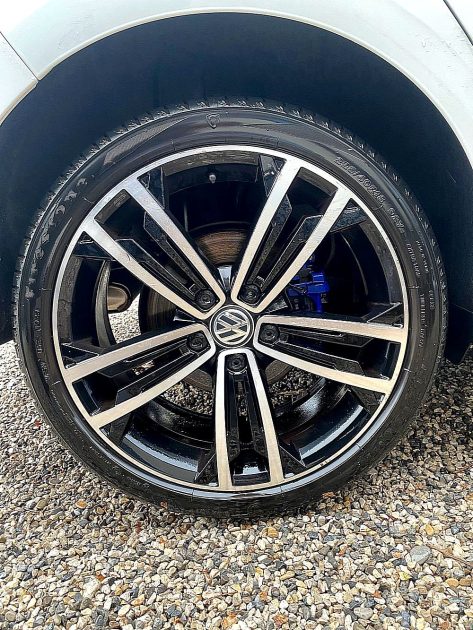 VOLKSWAGEN GOLF 2020