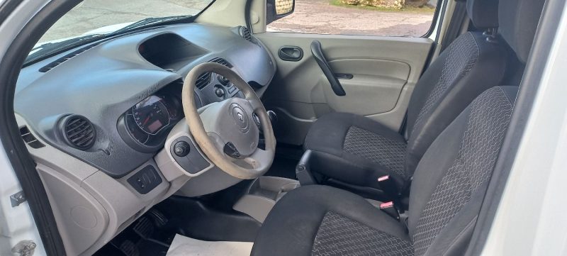 RENAULT KANGOO 1.5 DCI   1ER MAIN