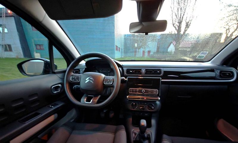 CITRÖEN C3 III 1.2 VTi "FEEL" 82cv - 07/2017 - 85.700 Kms