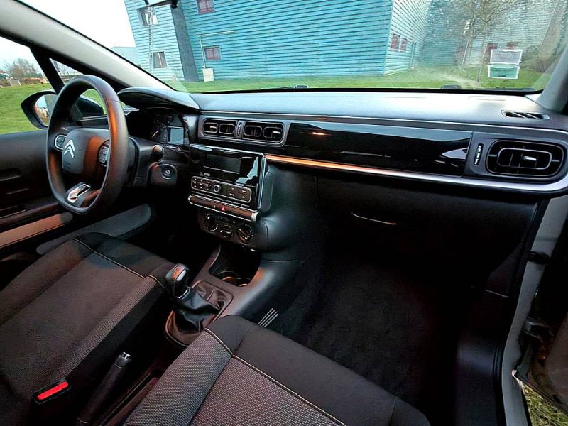 CITRÖEN C3 III 1.2 VTi "FEEL" 82cv - 07/2017 - 85.700 Kms