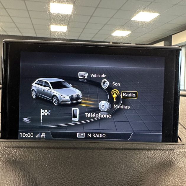 AUDI A3 Sportback  TDI 110 CV S-TRONIC BUSINESS LINE GARANTIE 12 MOIS