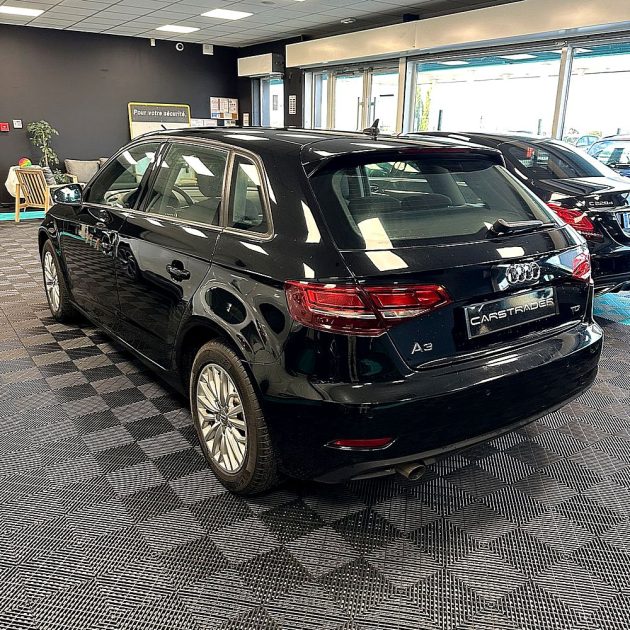 AUDI A3 Sportback  TDI 110 CV S-TRONIC BUSINESS LINE GARANTIE 12 MOIS