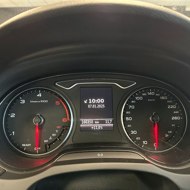 AUDI A3 Sportback  TDI 110 CV S-TRONIC BUSINESS LINE GARANTIE 12 MOIS