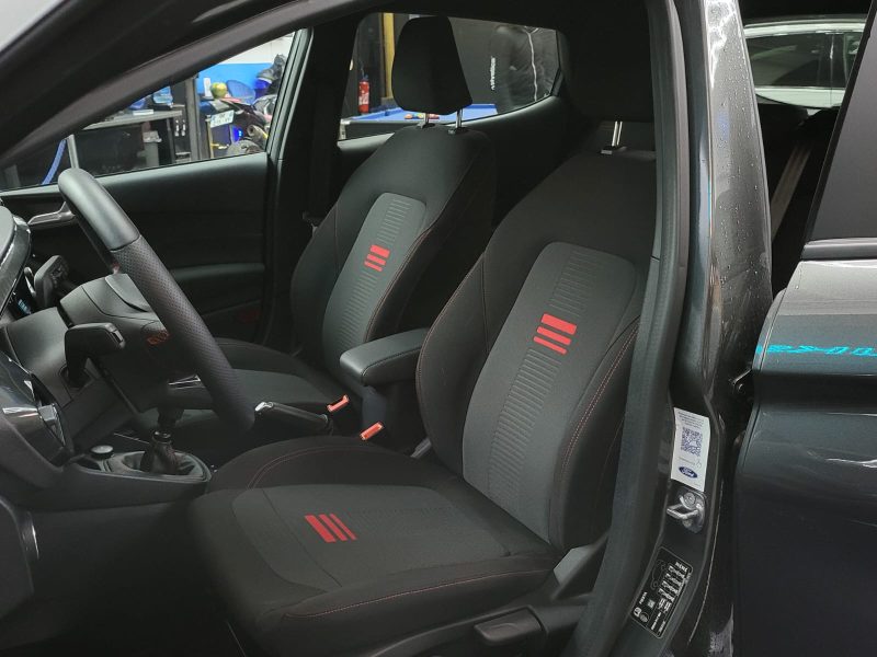 FORD FIESTA VII 1.0 Flexifuel 95cv ST-Line BVM6 / FAIBLE KILOMETRAGE