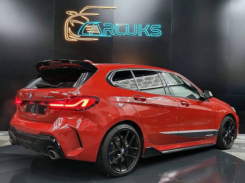 BMW SERIE 1 M135i 306cv xDrive M-Performance Boîte Auto