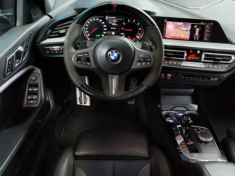 BMW SERIE 1 M135i 306cv xDrive M-Performance Boîte Auto