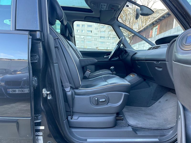 RENAULT ESPACE IV  2009