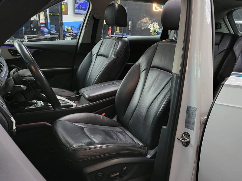 AUDI Q7 3.0 V6 TDI 272cv Avus Quattro 7 Places Boîte Auto Tiptronic8