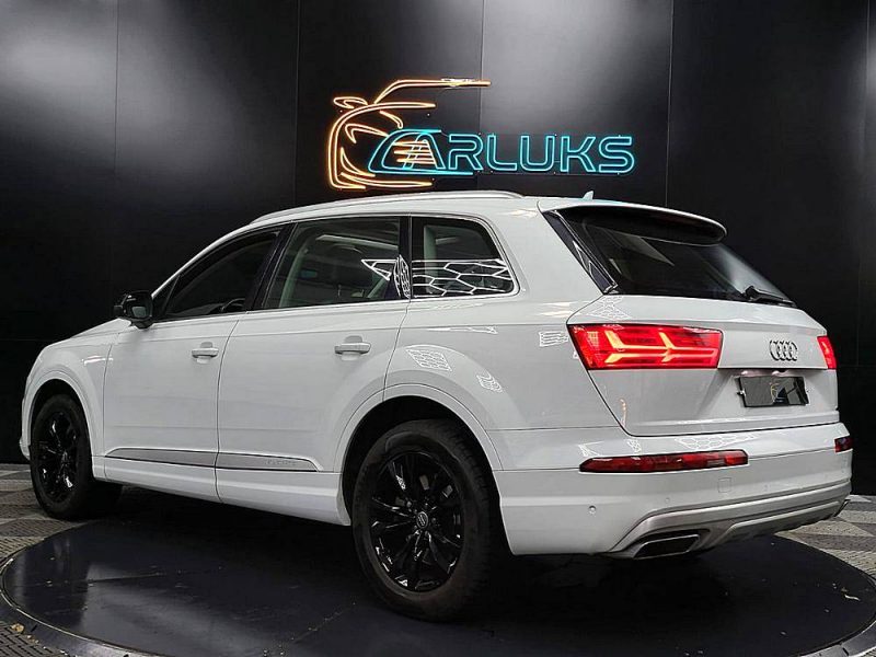 AUDI Q7 3.0 V6 TDI 272cv Avus Quattro 7 Places Boîte Auto Tiptronic8
