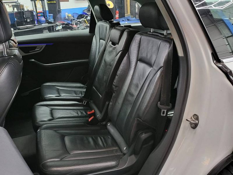 AUDI Q7 3.0 V6 TDI 272cv Avus Quattro 7 Places Boîte Auto Tiptronic8