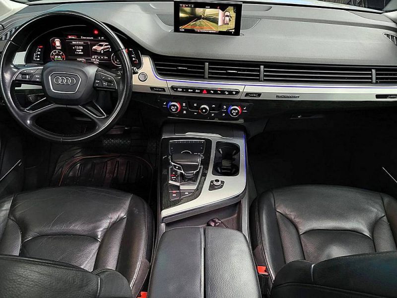 AUDI Q7 3.0 V6 TDI 272cv Avus Quattro 7 Places Boîte Auto Tiptronic8