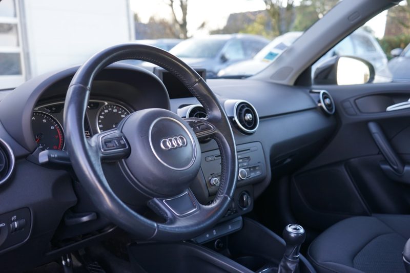 AUDI A1 SPORTBACK 1.4 TFSI 122 S LINE