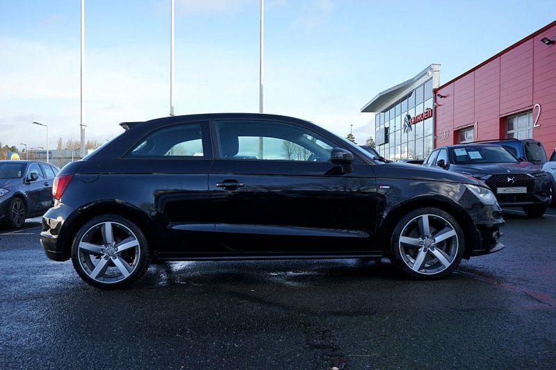 AUDI A1 SPORTBACK 1.4 TFSI 122 S LINE