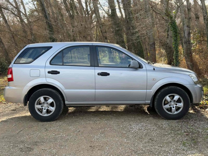 KIA SORENTO 2.5 CRDI 140 LX 