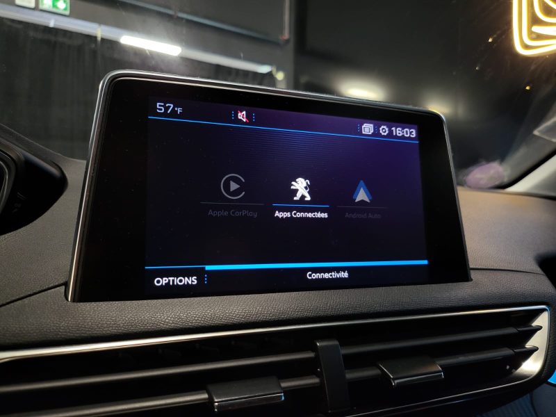 PEUGEOT 3008 1.2 130cv EAT8 CROSSWAY / PREMIERE MAIN / SUIVI PEUGEOT / GRIP CONTROL