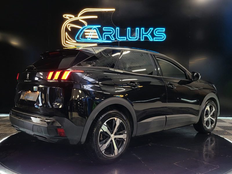 PEUGEOT 3008 1.2 130cv EAT8 CROSSWAY / PREMIERE MAIN / SUIVI PEUGEOT / GRIP CONTROL