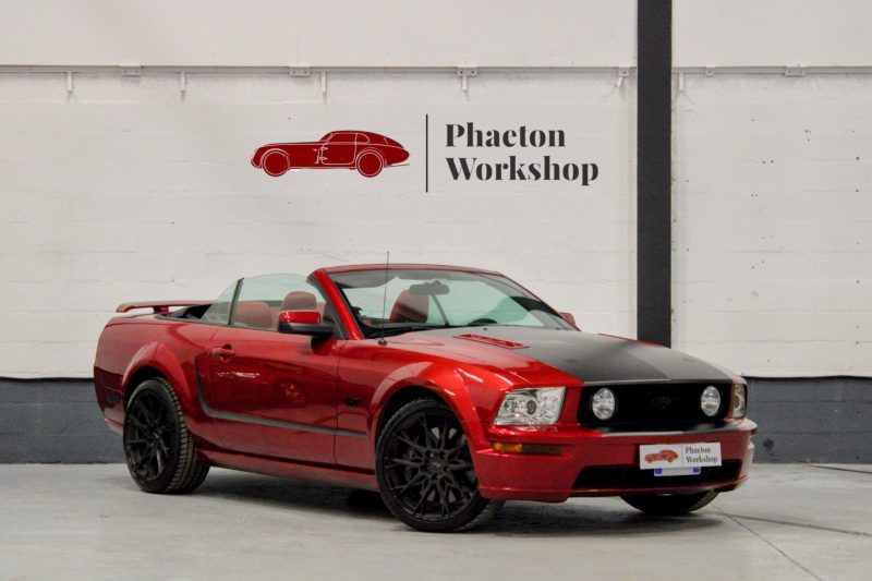 FORD MUSTANG Convertible V8 BVA 2006