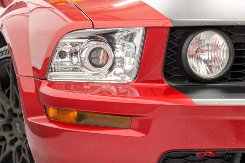 FORD MUSTANG Convertible V8 BVA 2006