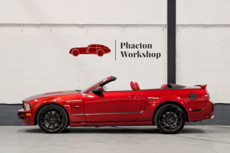 FORD MUSTANG Convertible V8 BVA 2006