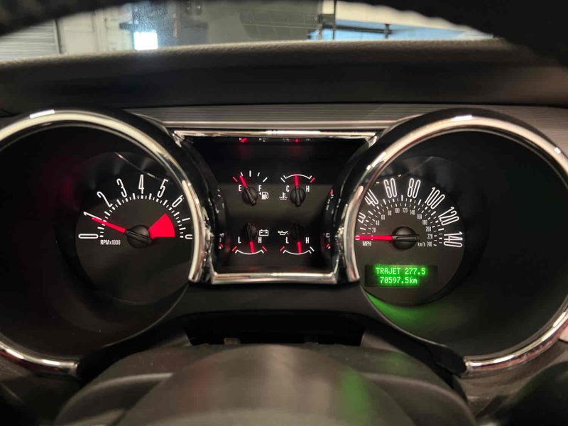 FORD MUSTANG Convertible V8 BVA 2006