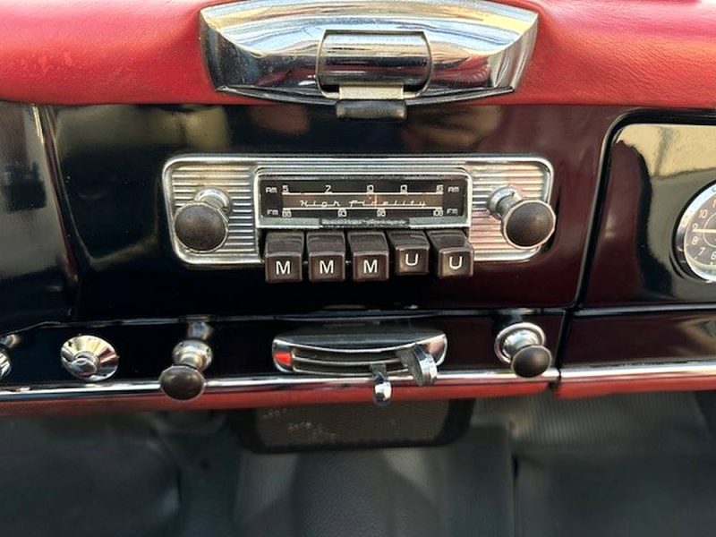 Mercedes-Benz 190SL