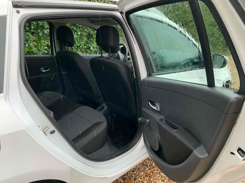 RENAULT CLIO III  2012 Estate Phase 2 1.2 I 75cv