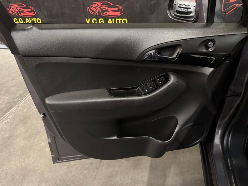 CHEVROLET ORLANDO 2.0 VCDI 130 LT+