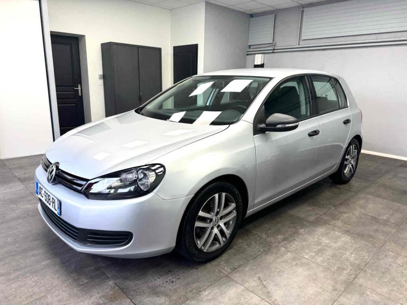 VOLKSWAGEN GOLF 2009