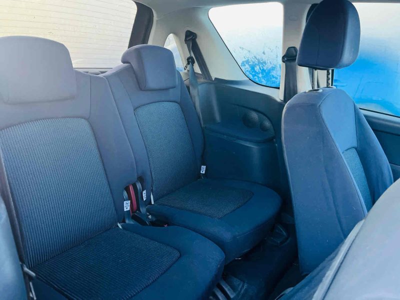 PEUGEOT 1007 1.4 HDi 68ch