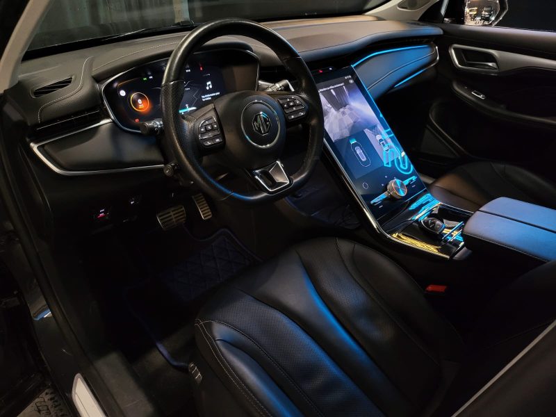 MG MARVEL R PERFORMANCE 288Ch 4WD 70 Kwh /TOIT OUVRANT + CAMERA 360° + BOSE /