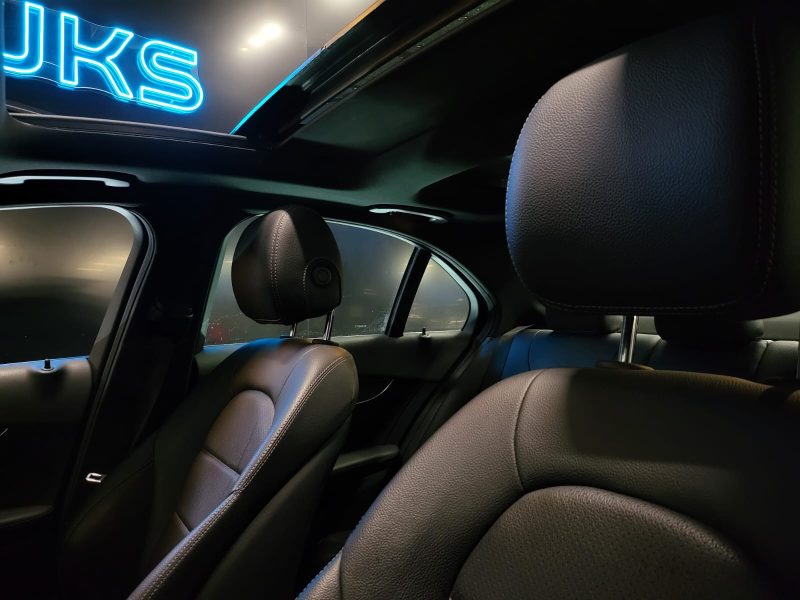 MERCEDES CLASSE C 180 9G-DCT 156cv SPORTLINE / SUIVI MERCEDES / TOIT OUVRANT