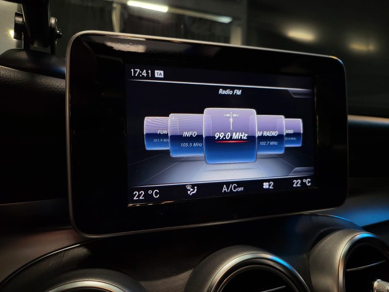 MERCEDES CLASSE C 180 9G-DCT 156cv SPORTLINE / SUIVI MERCEDES / TOIT OUVRANT