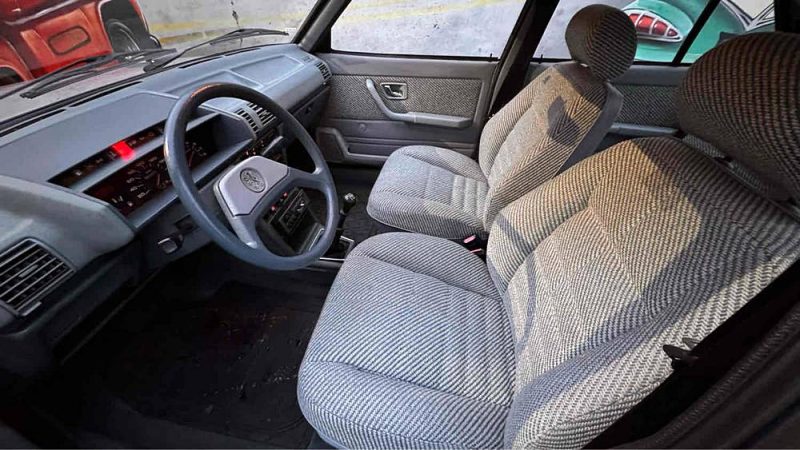 PEUGEOT 305 GT REPRISE POSSIBLE CYCLO 50 CC PEUGEOT RACING MAGNUM MBK ETC