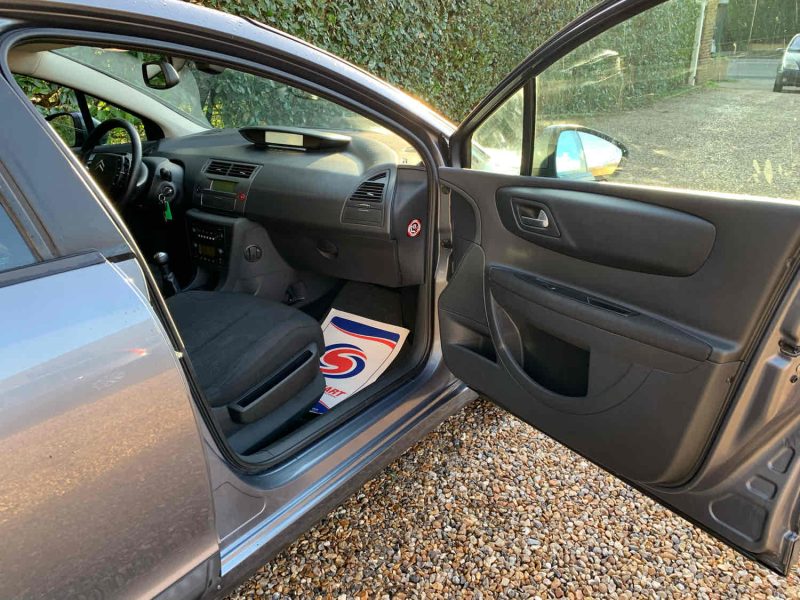 CITROËN C4 I  2010 1.6 HDi 110cv