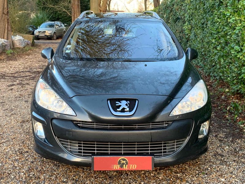 PEUGEOT 308 2010 1.6 HDi (109Ch)