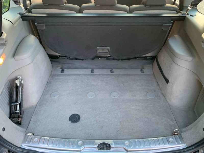 PEUGEOT 308 2010 1.6 HDi (109Ch)