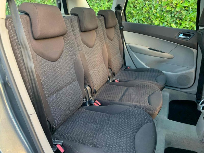 PEUGEOT 308 2010 1.6 HDi (109Ch)