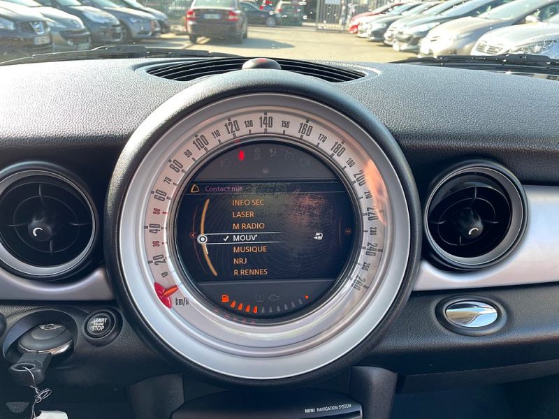 MINI MINI (R56) 2011