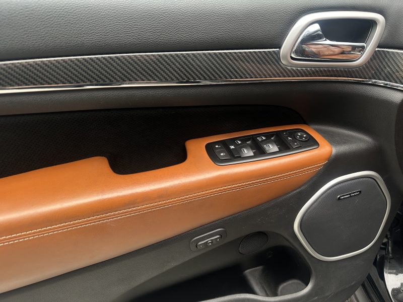 JEEP Grand Cherokee SRT 6.4 V8 468 BVA8*PANO*CAMERA*H/K