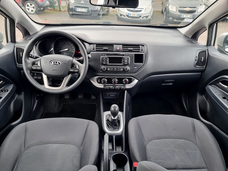 KIA RIO III 1.4 109 cv 