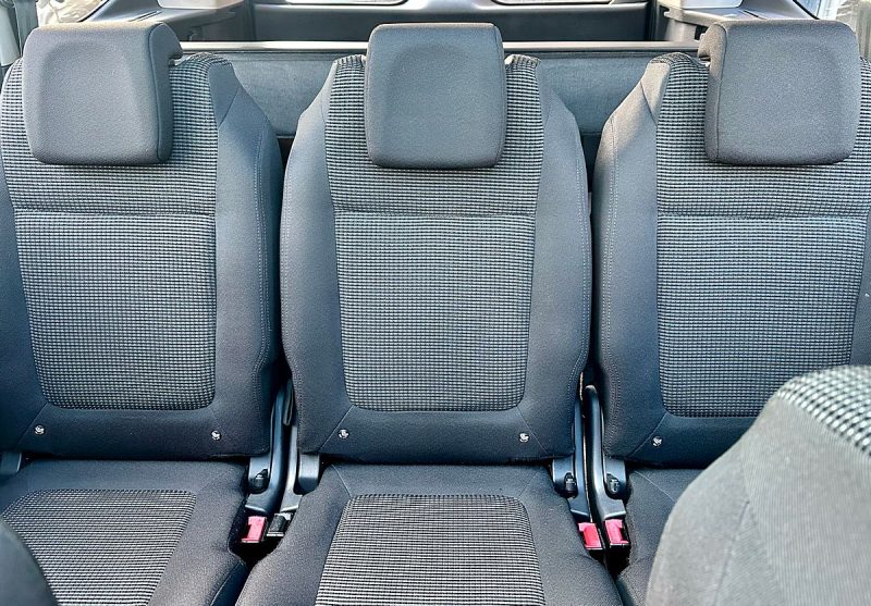 PEUGEOT 5008 1.6 HDi 112Ch *STYLE* / REVISEE&GARANTIE