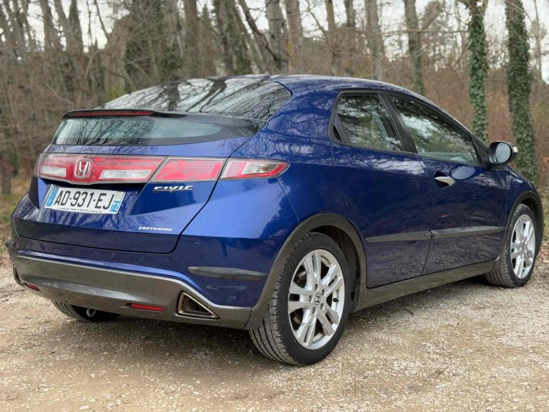 HONDA CIVIC VIII 1.8 I-VTEC 140 VIRTUOSE BV6