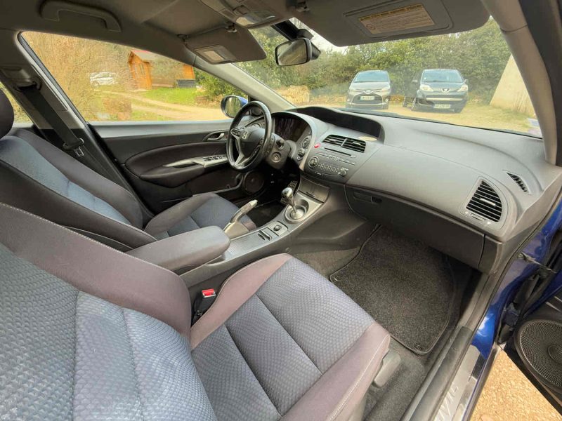 HONDA CIVIC VIII 1.8 I-VTEC 140 VIRTUOSE BV6