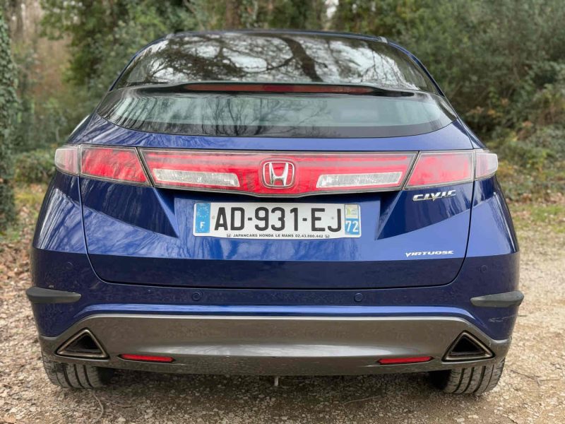 HONDA CIVIC VIII 1.8 I-VTEC 140 VIRTUOSE BV6