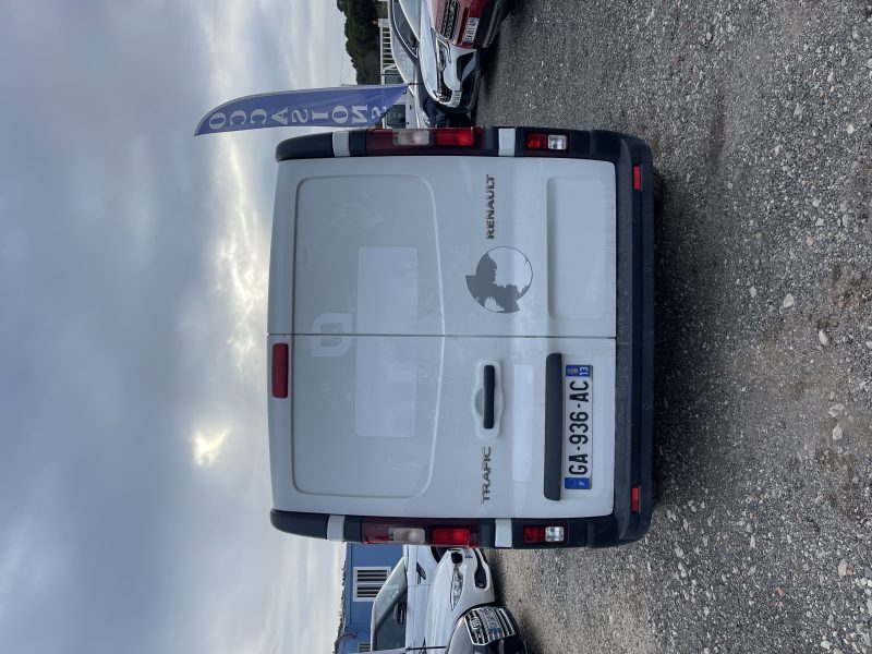 RENAULT TRAFIC 2021