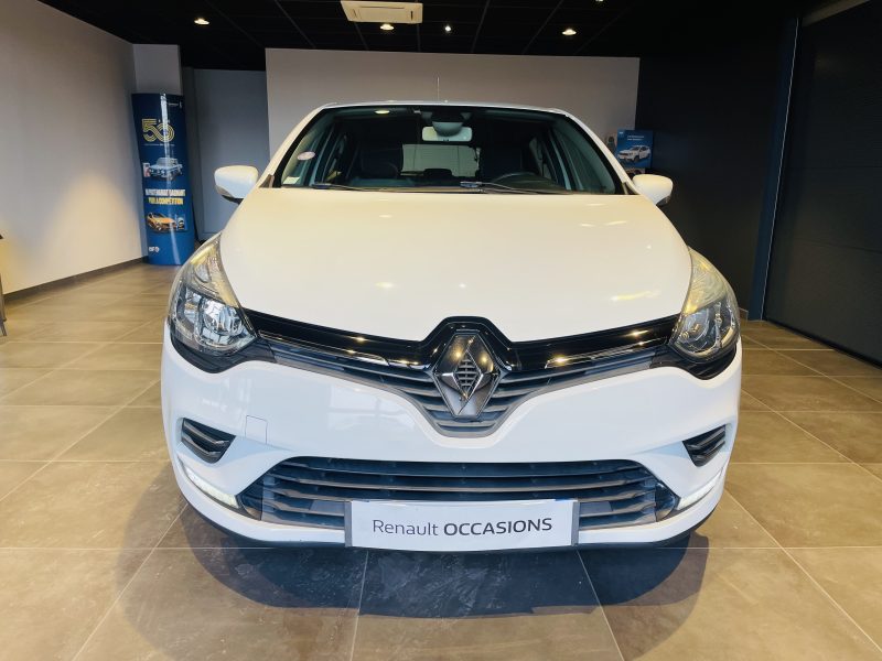 RENAULT CLIO 2019