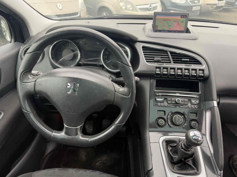 PEUGEOT 3008 2010